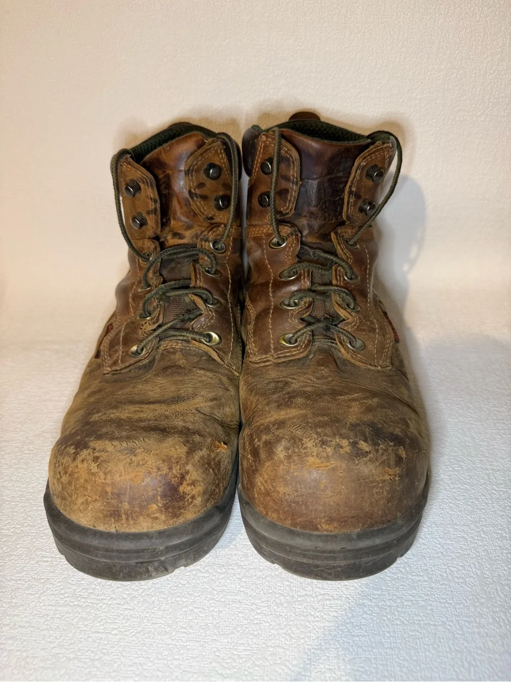 Red Wing Men’s 11 Brown Leather Safety Toe EH Oil Resistant Work Boots